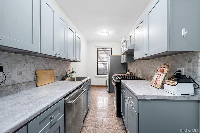 4333 48th Street #1B