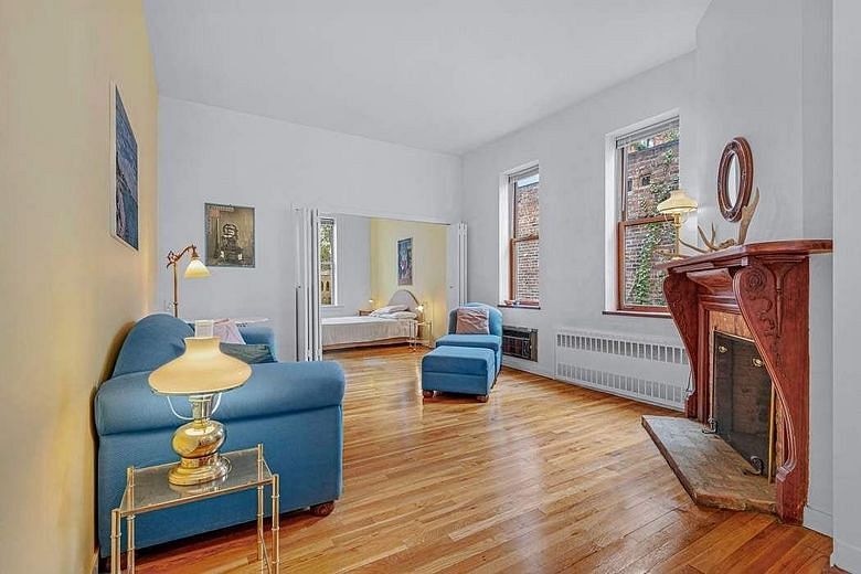 434 West 20th Street #7