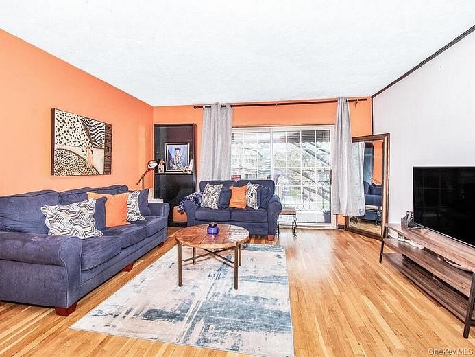 4345 Baychester Avenue