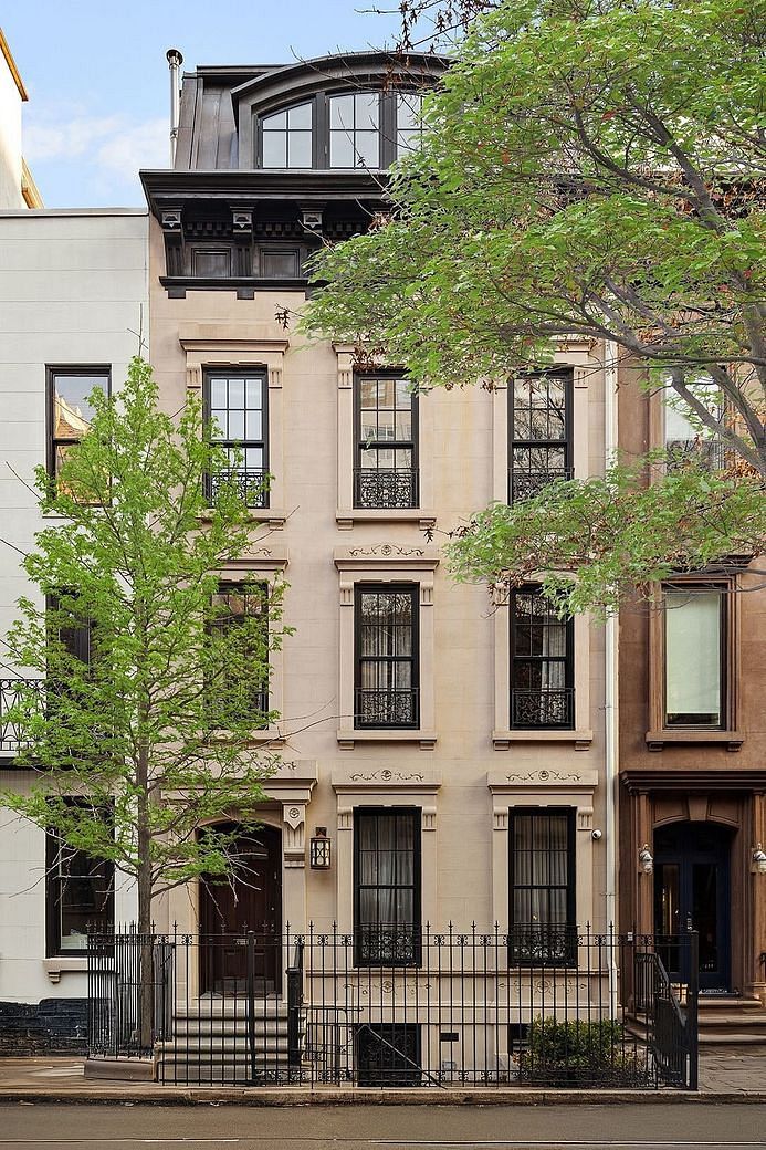 435 East 87th Street