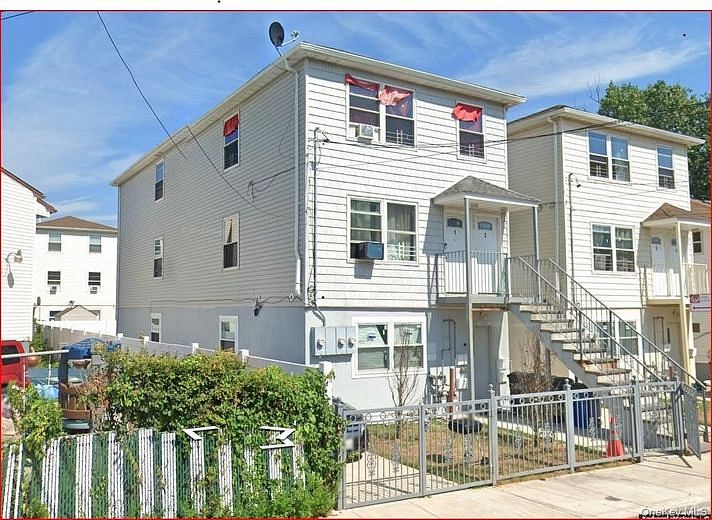 436 Beach 29th Street