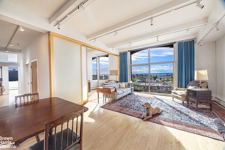 438 12th Street #6A