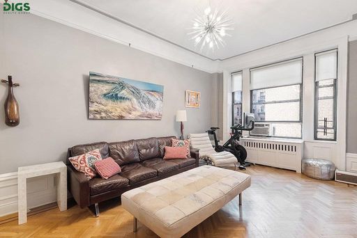 Image 1 of 13 for 215 West 98th Street #4F in Manhattan, NEW YORK, NY, 10025