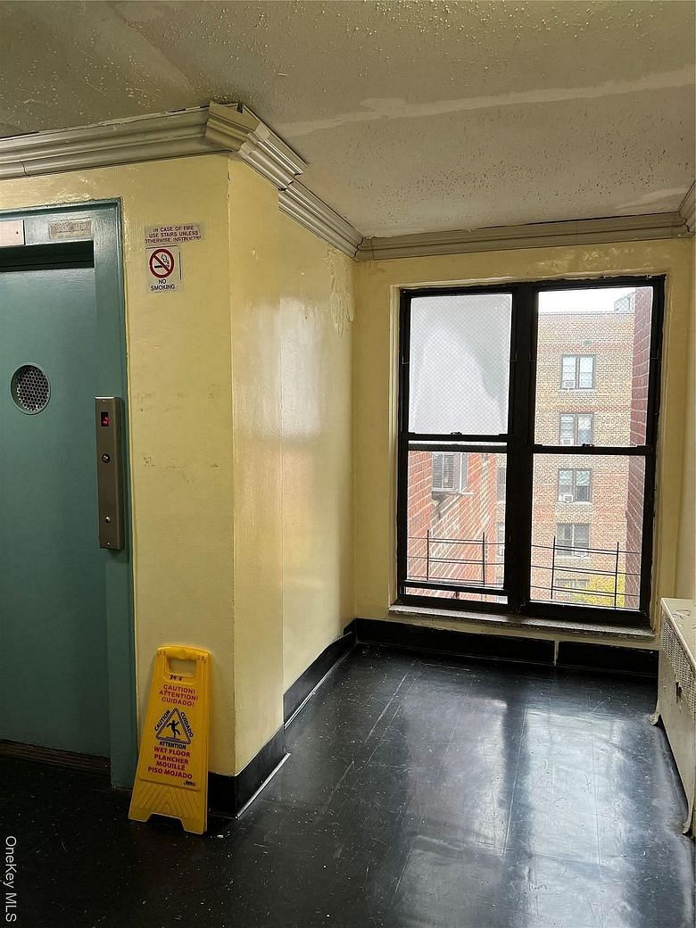 44-21 Macnish St. #2B