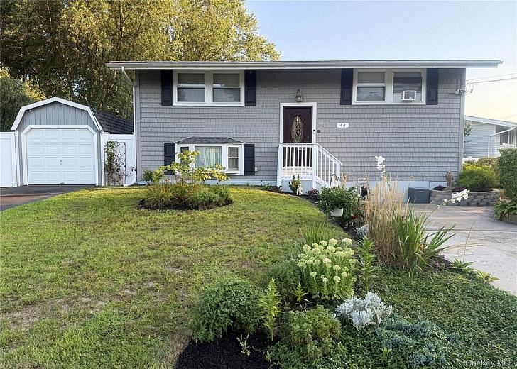 44 Buckskin Lane
