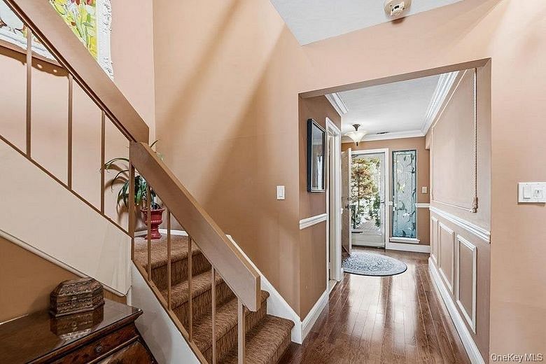 44 Country Club Drive