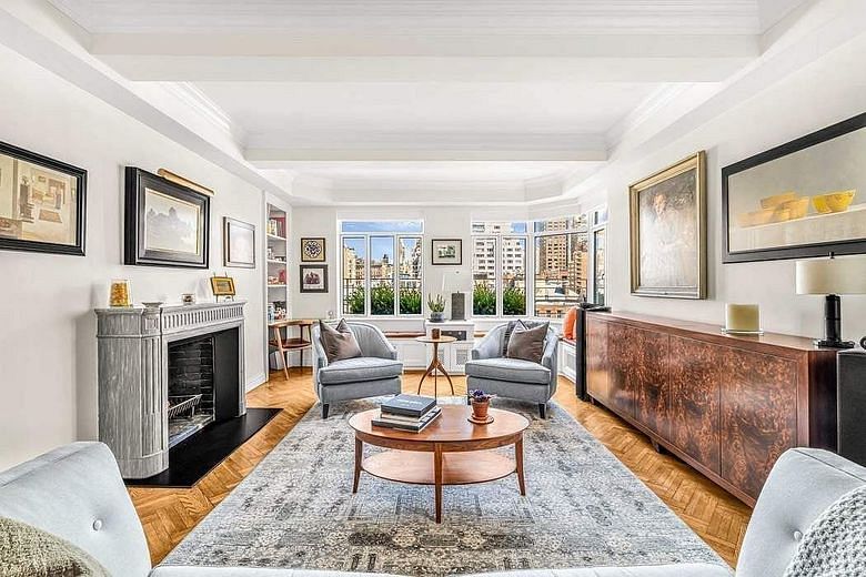 44 East 67th Street #11A