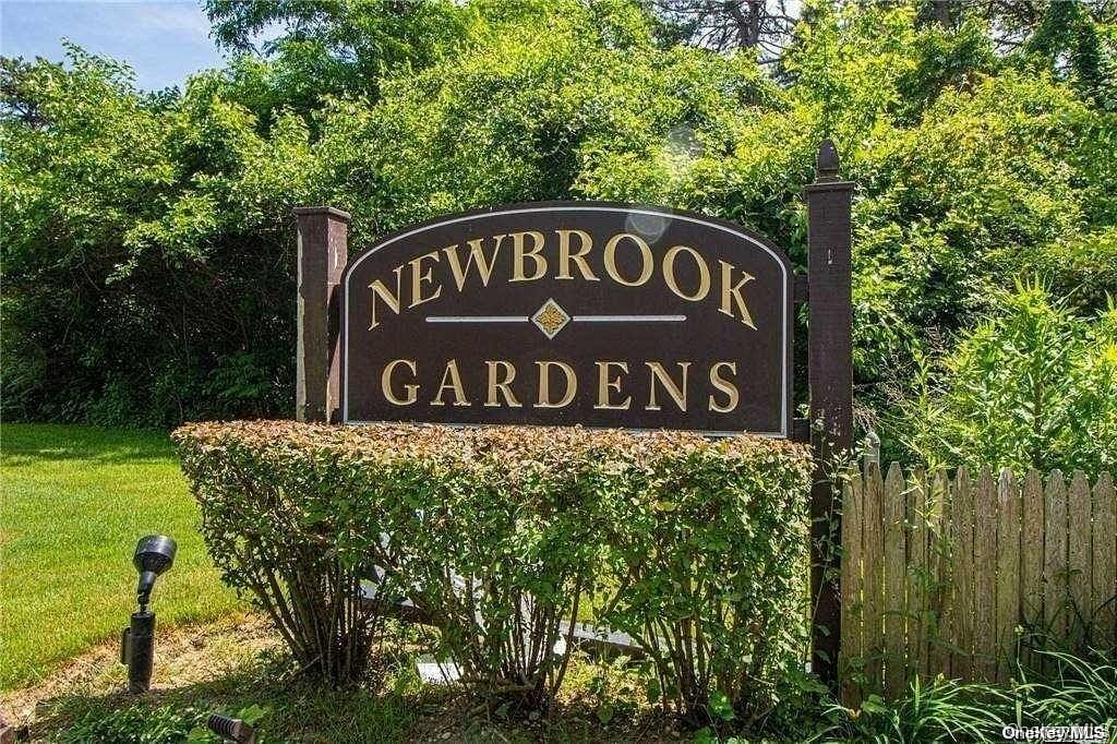 44 Pinebrook Place #44