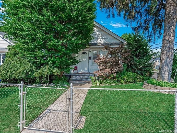 44 Saint Pauls Road S