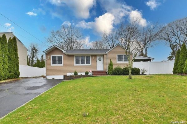Image 1 of 20 for 44 Sarah Drive in Long Island, Lake Grove, NY, 11755