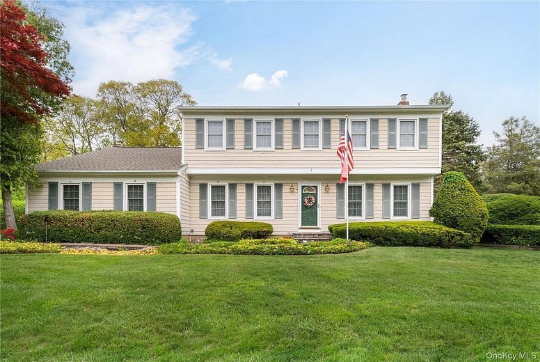44 Woodland Road