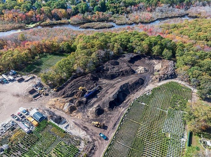 440 Yaphank Middle Island Road