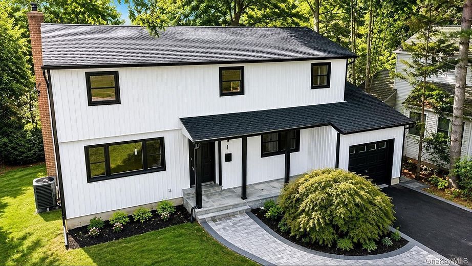 441 Roslyn Road