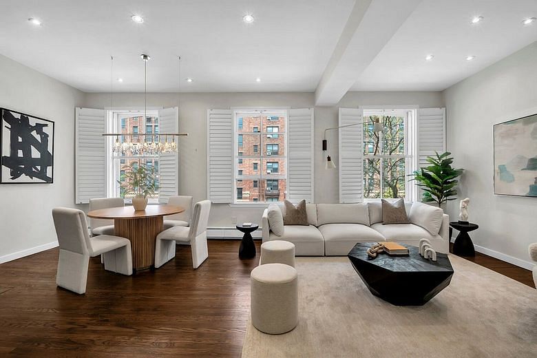 442 West 23rd Street #E