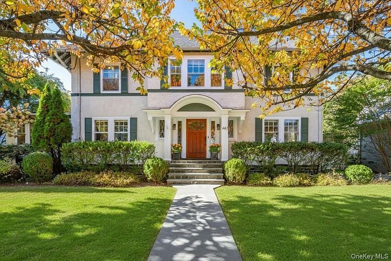 443 Highbrook Avenue