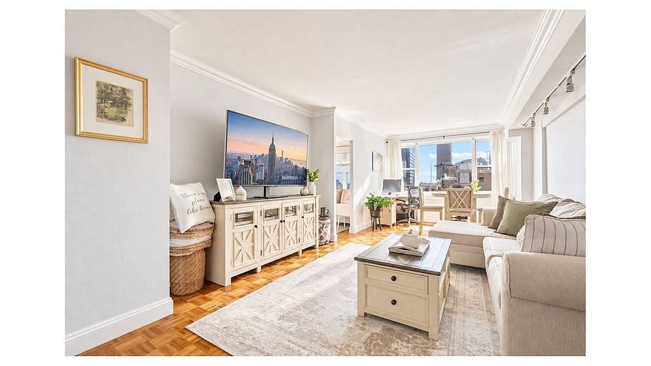 444 East 75th Street #17E