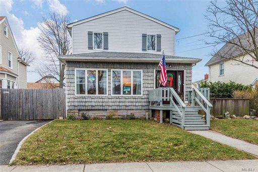 Image 1 of 27 for 2275 Centre Avenue in Long Island, Bellmore, NY, 11710