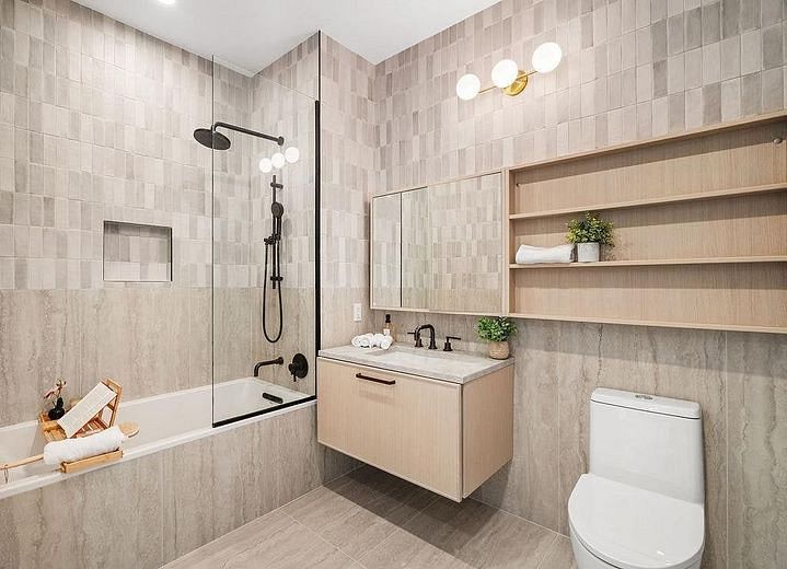 445 Fifth Avenue #3E