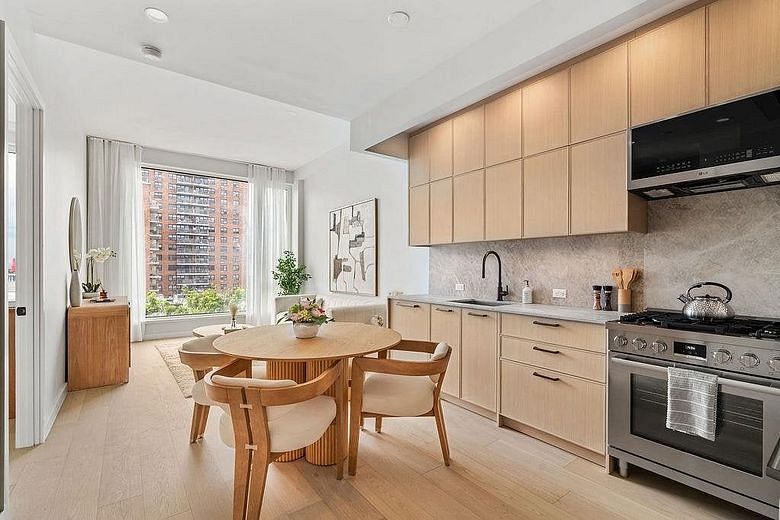 445 Fifth Avenue #5A