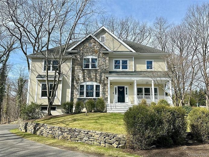 445 Grace Church Street