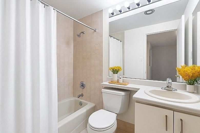 445 West 19th Street #5C