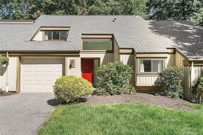 446 Heritage Hills #D
