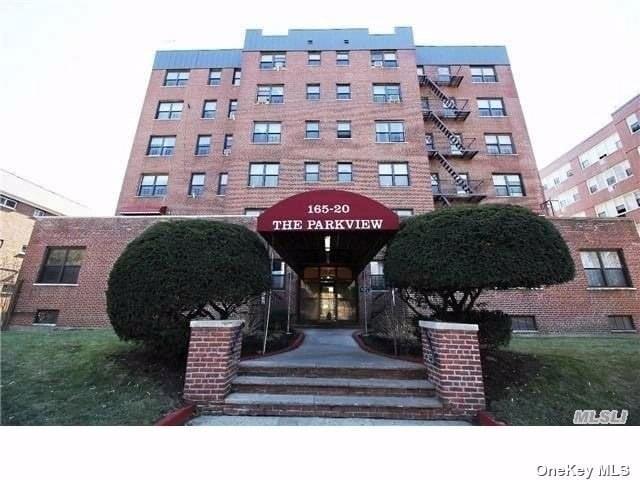 16520 Highland Ave #202 in Queens, Jamaica, NY 11432