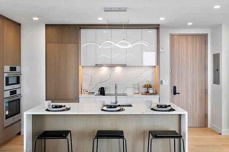 45-30 Pearson Street #PH4C