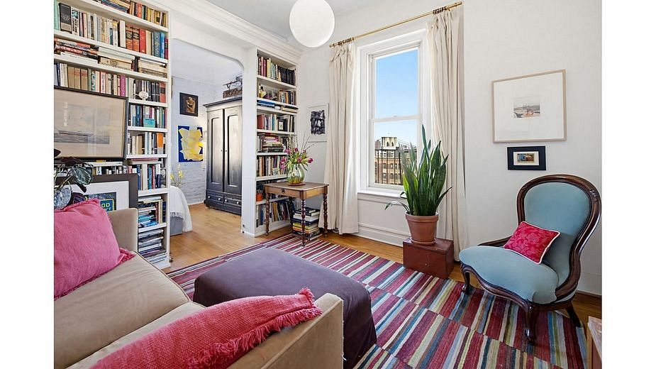 45-55 Pineapple Street #7C