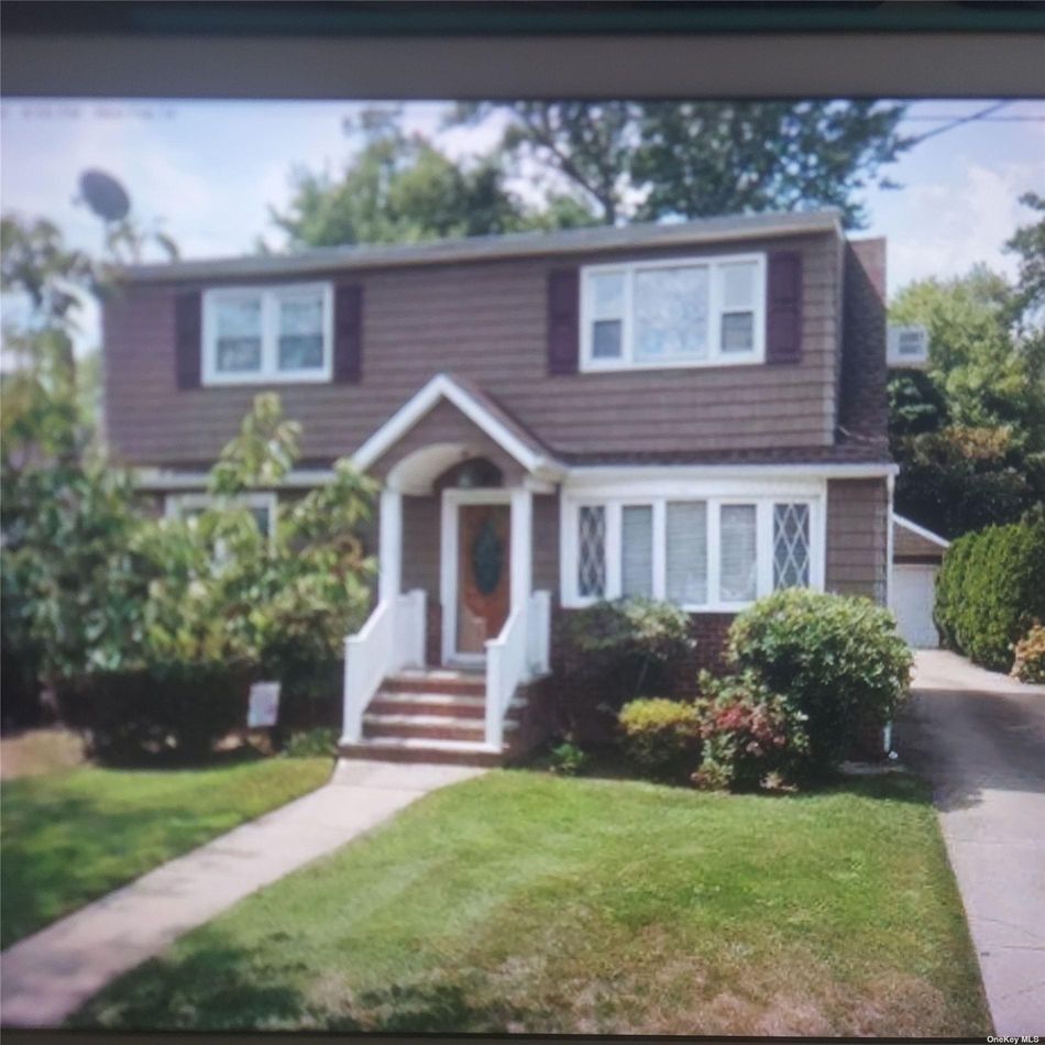 Image 1 of 4 for 45 Chestnut Street in Long Island, Lynbrook, NY, 11563
