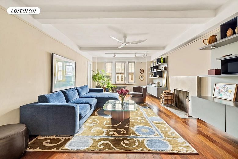 45 Christopher Street #4E