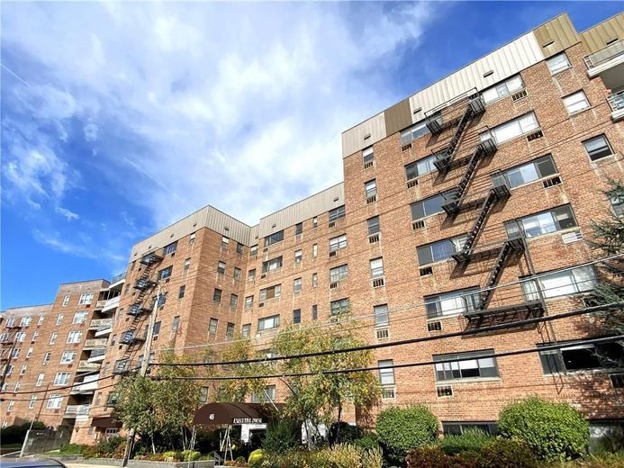 45 E Hartsdale Avenue #5C