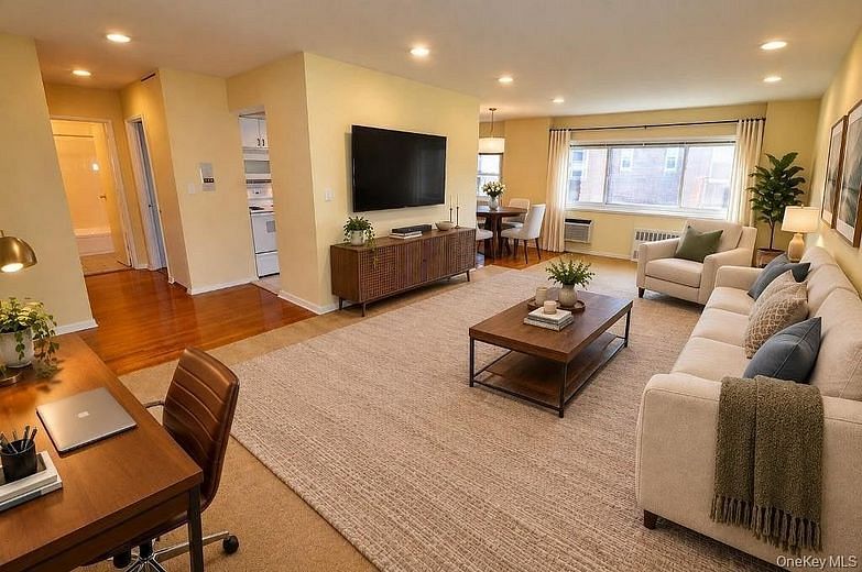45 E Hartsdale Avenue #6K