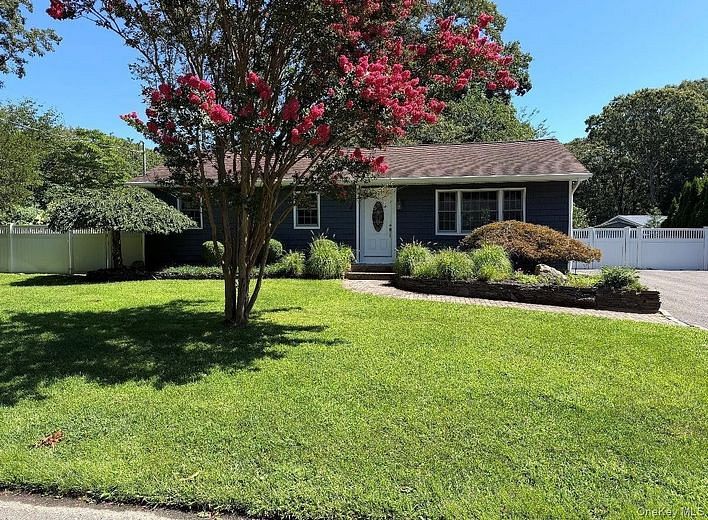 45 Marbeth Circle