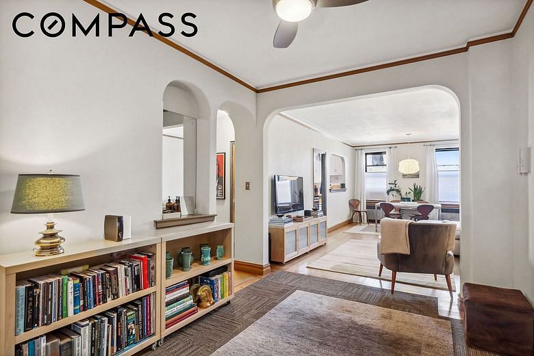 45 Park Terrace West #5A