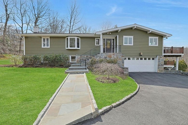 45 Sprain Valley Road