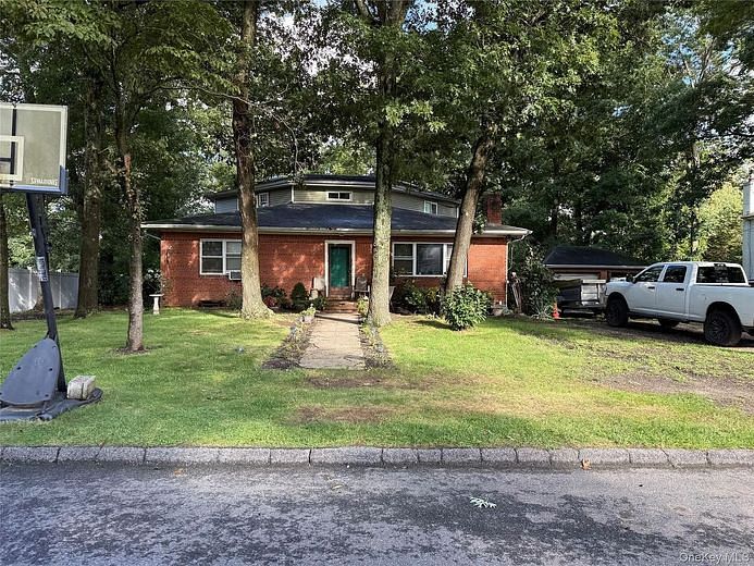 45 Summit Drive
