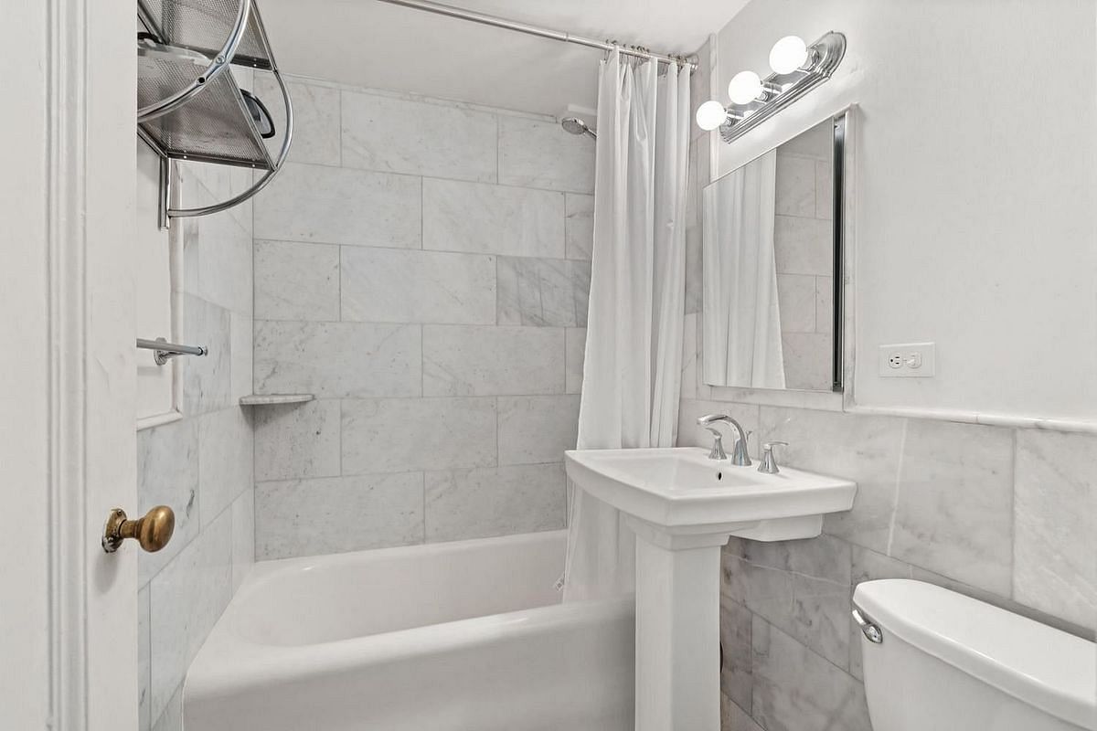 Image 1 of 7 for 45 Tudor City Place #1019 in Manhattan, NEW YORK, NY, 10017