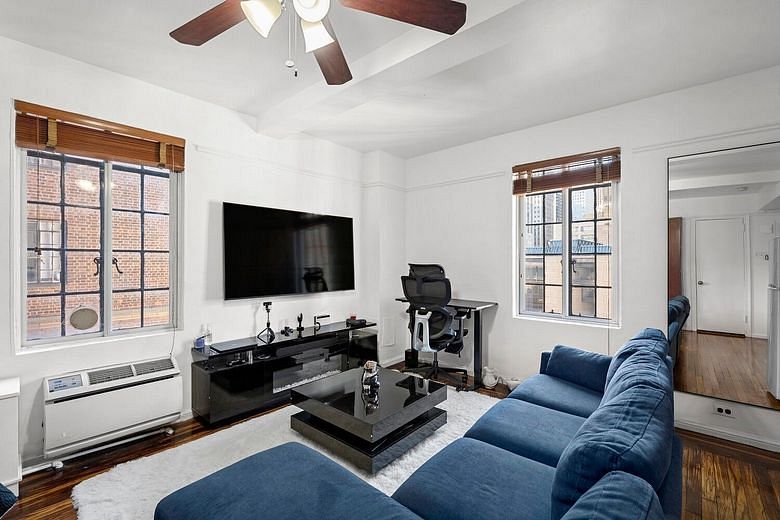 45 Tudor City Place #1505