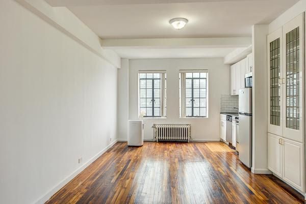 Floor plan image of 45 Tudor City Place #2002 in Manhattan, NEW YORK, NY, 10017