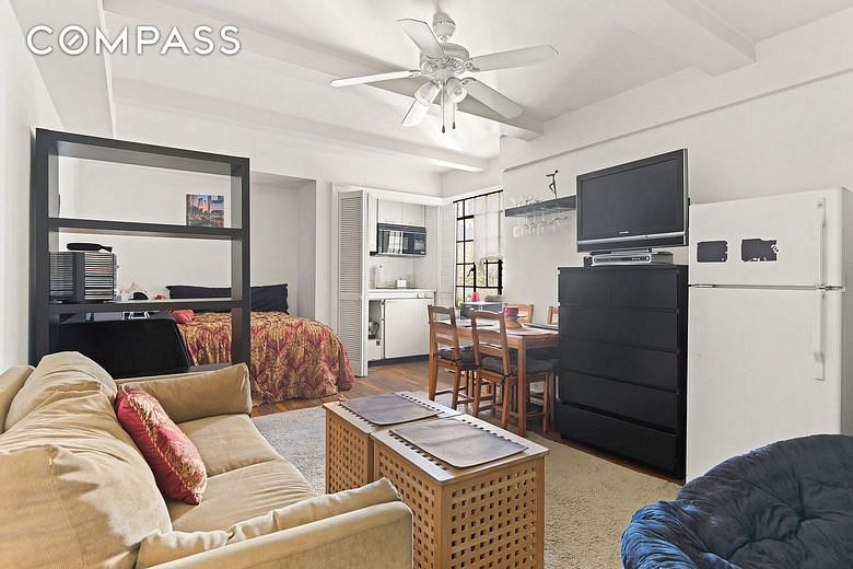 45 Tudor City Place #716