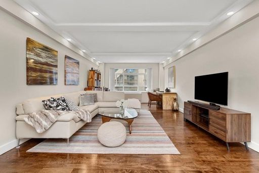 Image 1 of 9 for 45 West 54th Street #7E in Manhattan, New York, NY, 10019