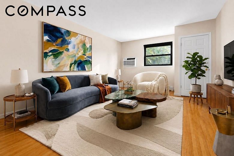 450 Clinton Street #4D