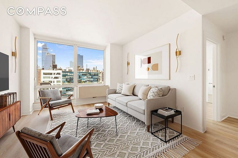 450 West 17th Street #1123