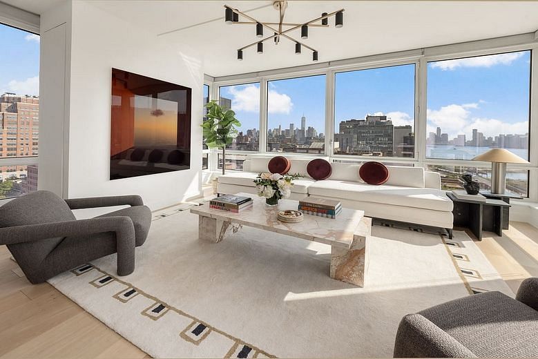 450 West 17th Street #1709