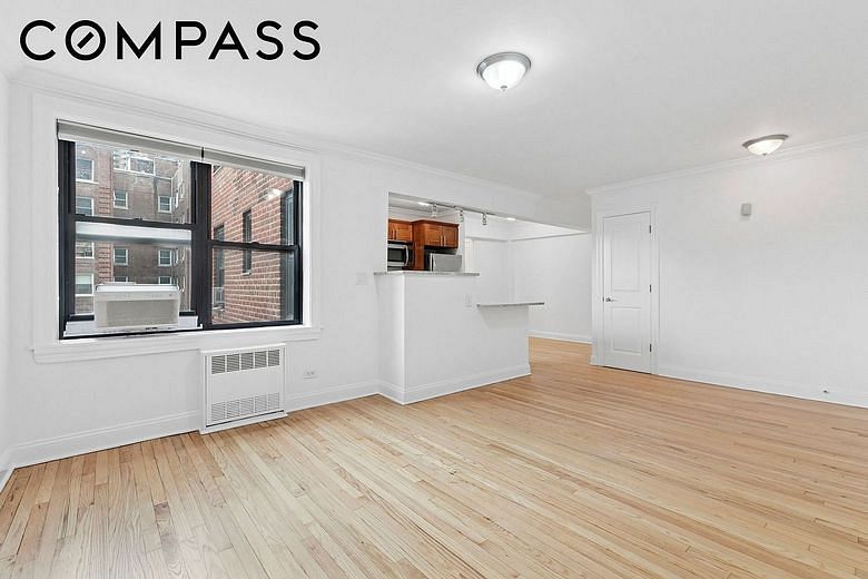 4501 Broadway #4G
