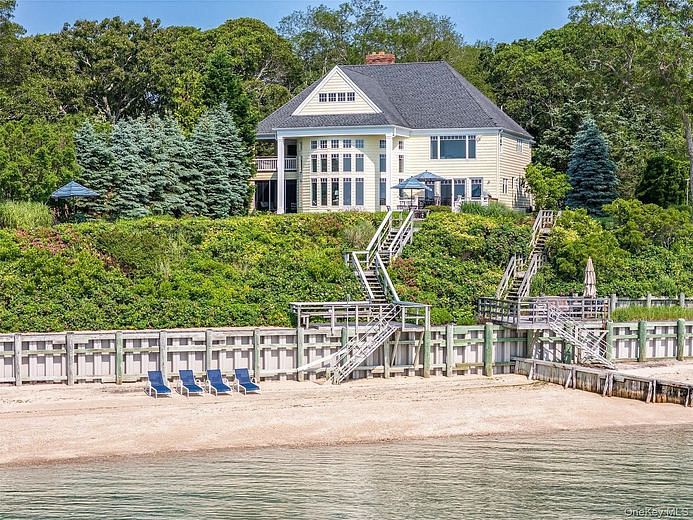 4510 Great Peconic Bay Boulevard