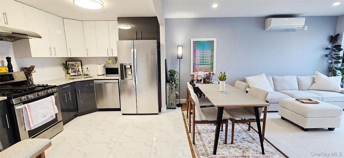 4511 82nd Street #W8G