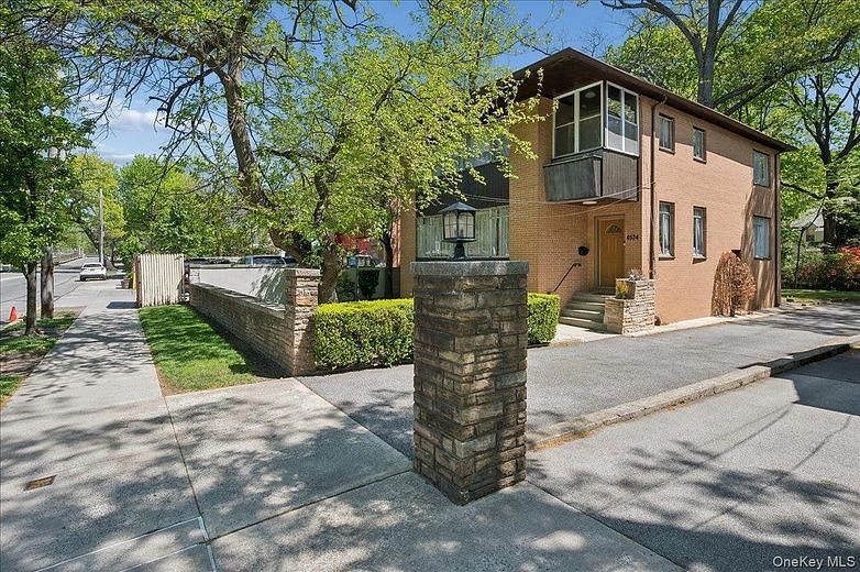 4534 Henry Hudson Parkway