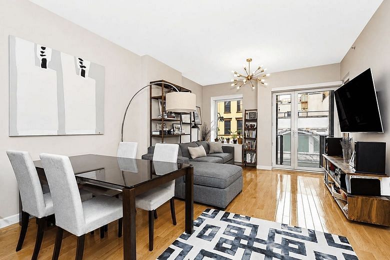 454 West 54th Street #4G